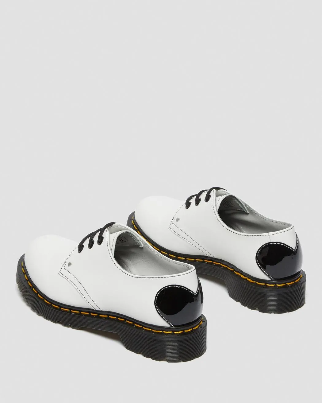 1461 HEARTS WHITE SMOOTH PATENT OXFORD SHOE