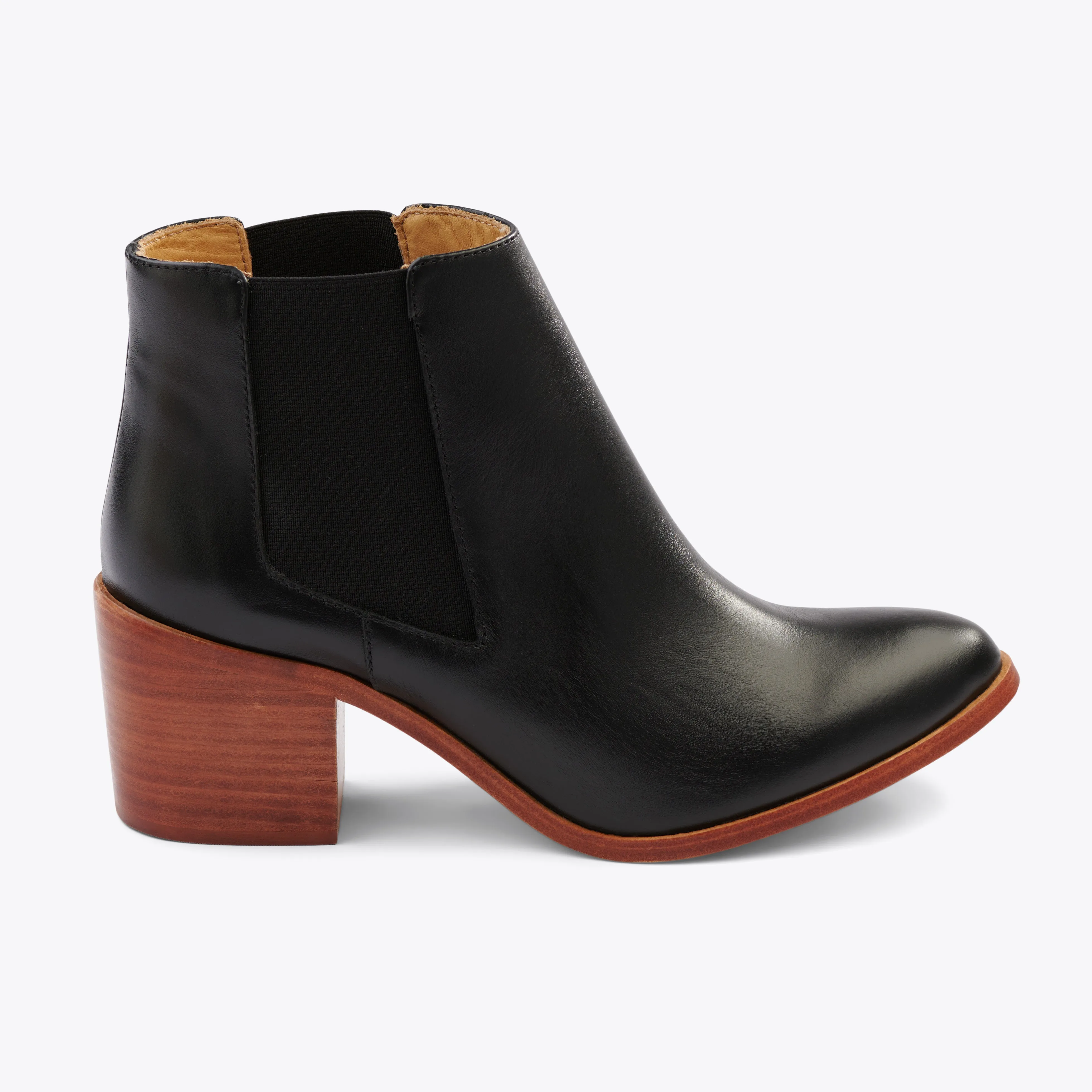 Heeled Chelsea Boot Black