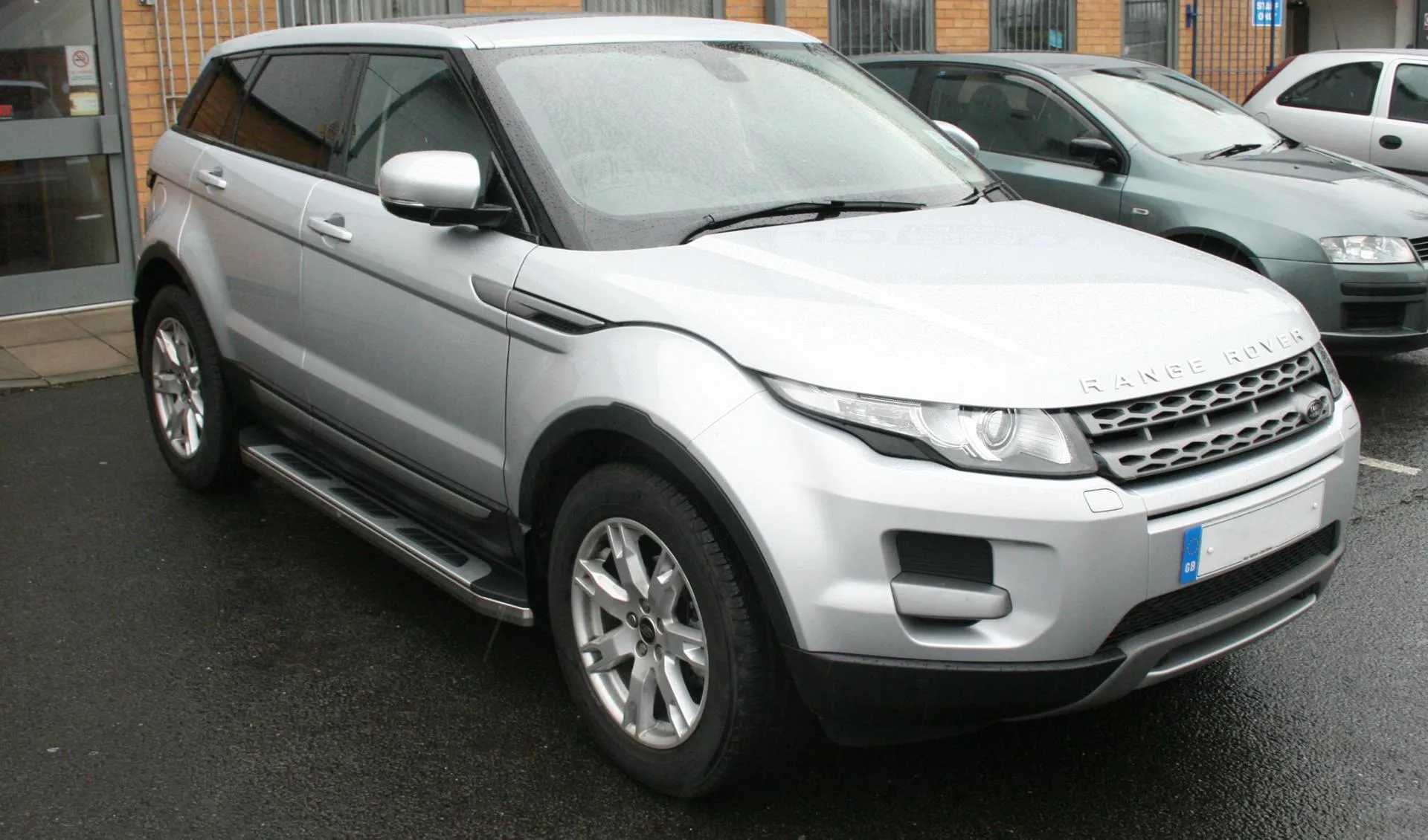 Suburban Side Steps Running Boards for Range Rover Evoque Dynamic/HSE 11-18