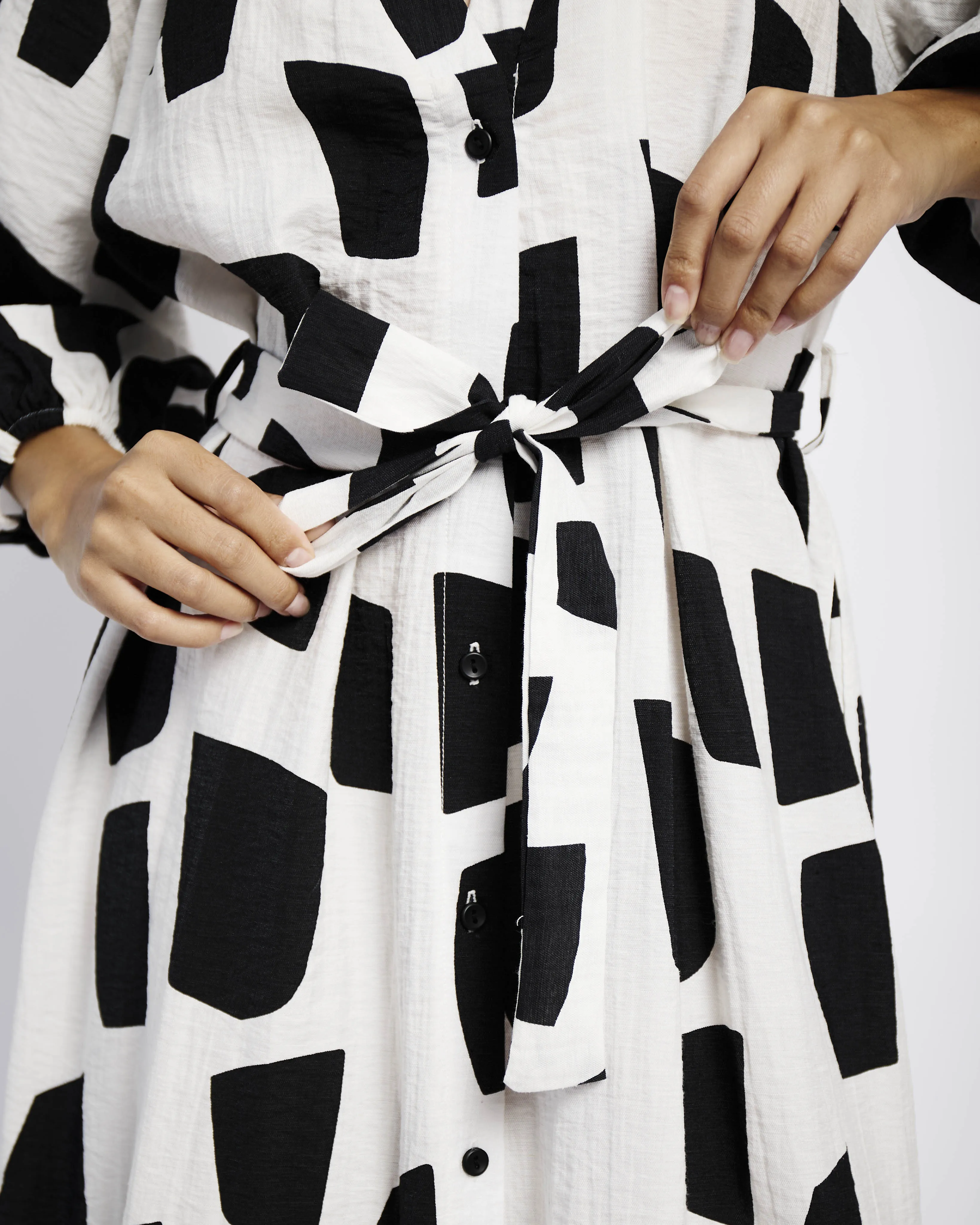 The Easy Shirt Dress in Mono Mosaic