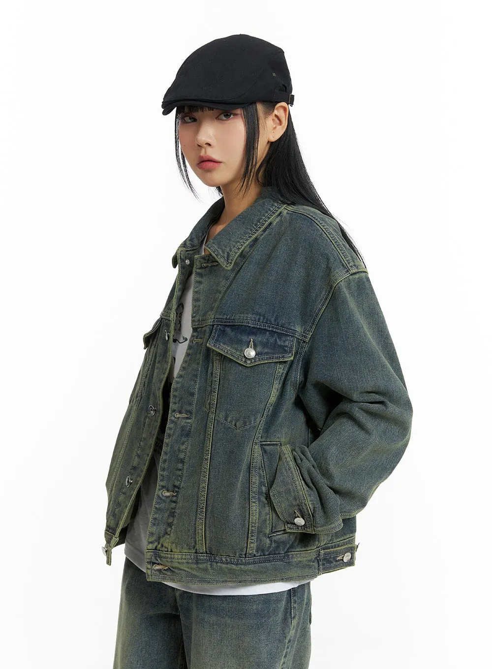 Vintage Denim Jacket (UNISEX) CM407